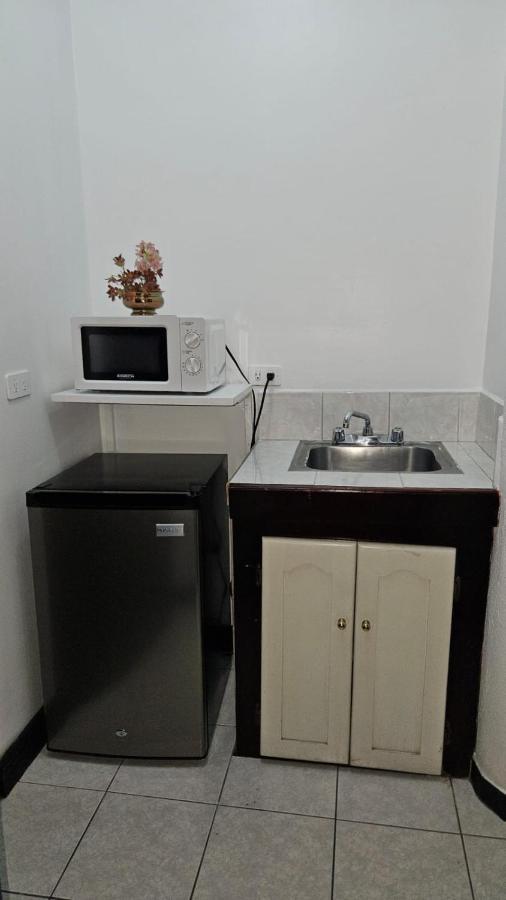 Hotel Valladolid Heredia Dış mekan fotoğraf
