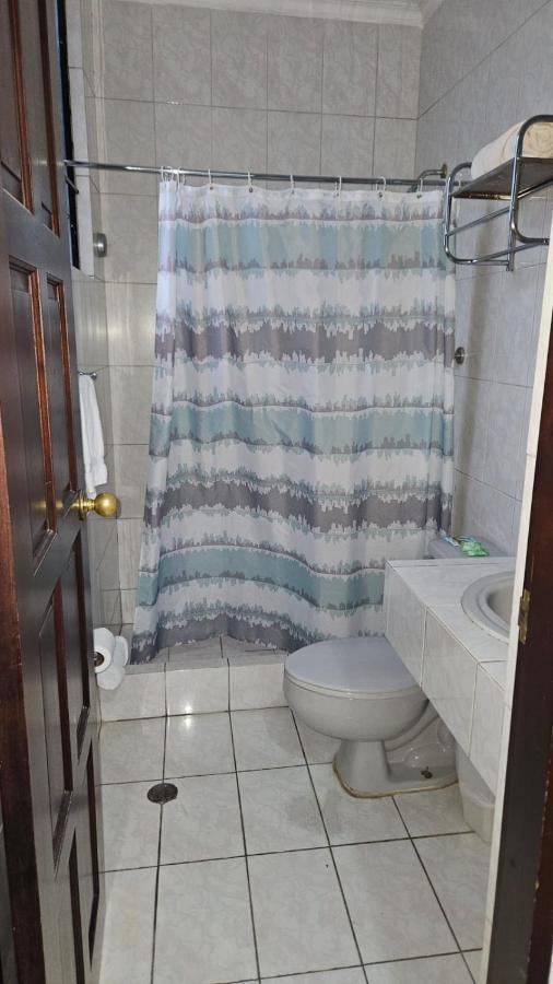 Hotel Valladolid Heredia Dış mekan fotoğraf