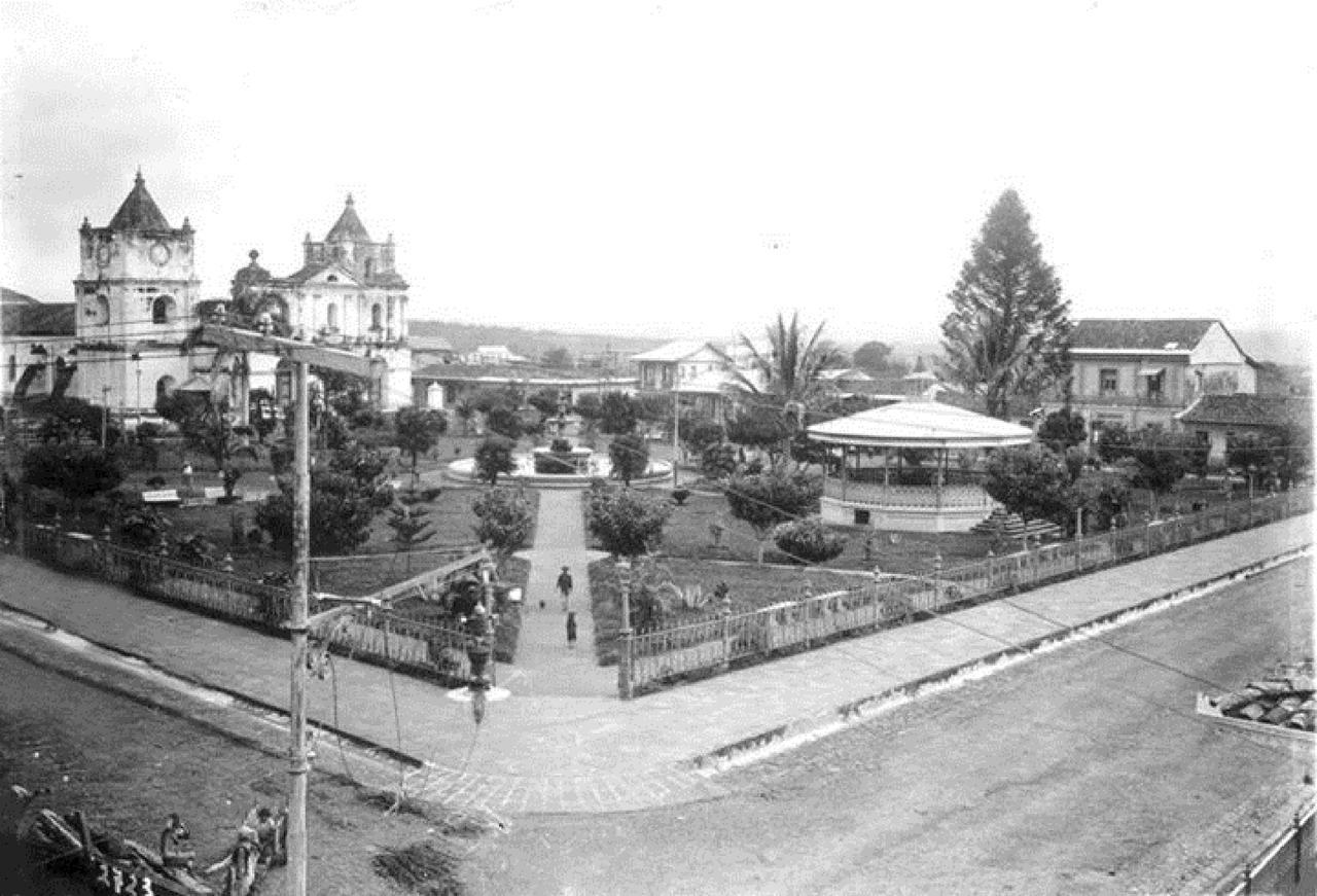Hotel Valladolid Heredia Dış mekan fotoğraf